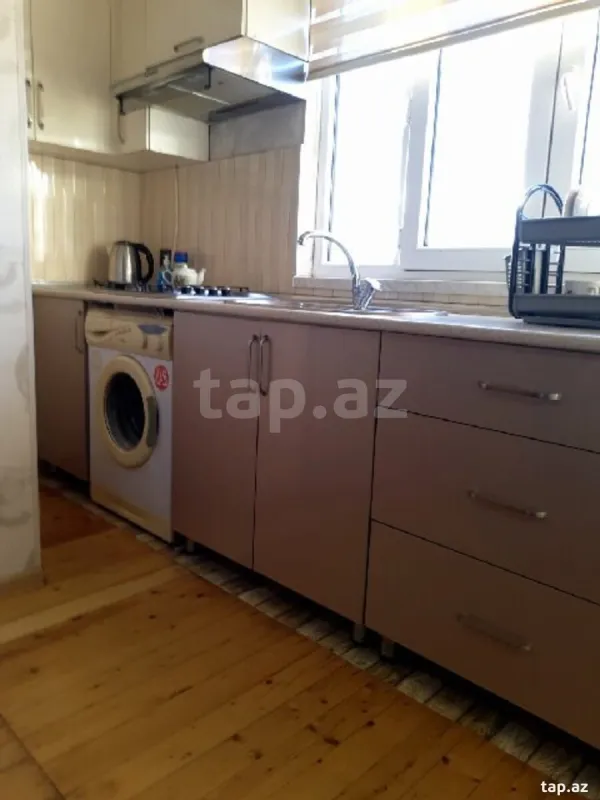 Kirayə verilir 1 otaqlı mənzil 45 m²