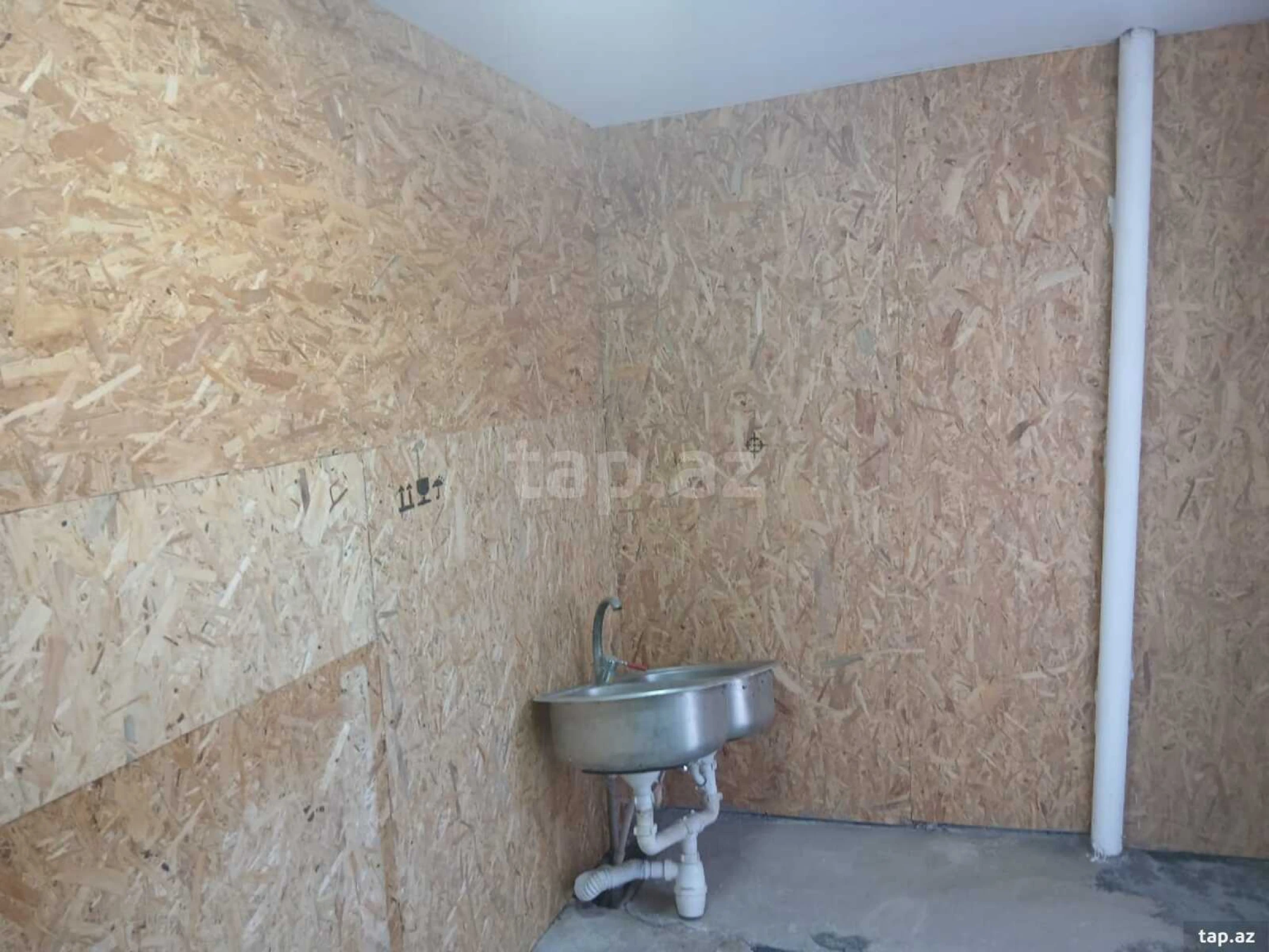 Satılır 2 otaqlı həyət evi