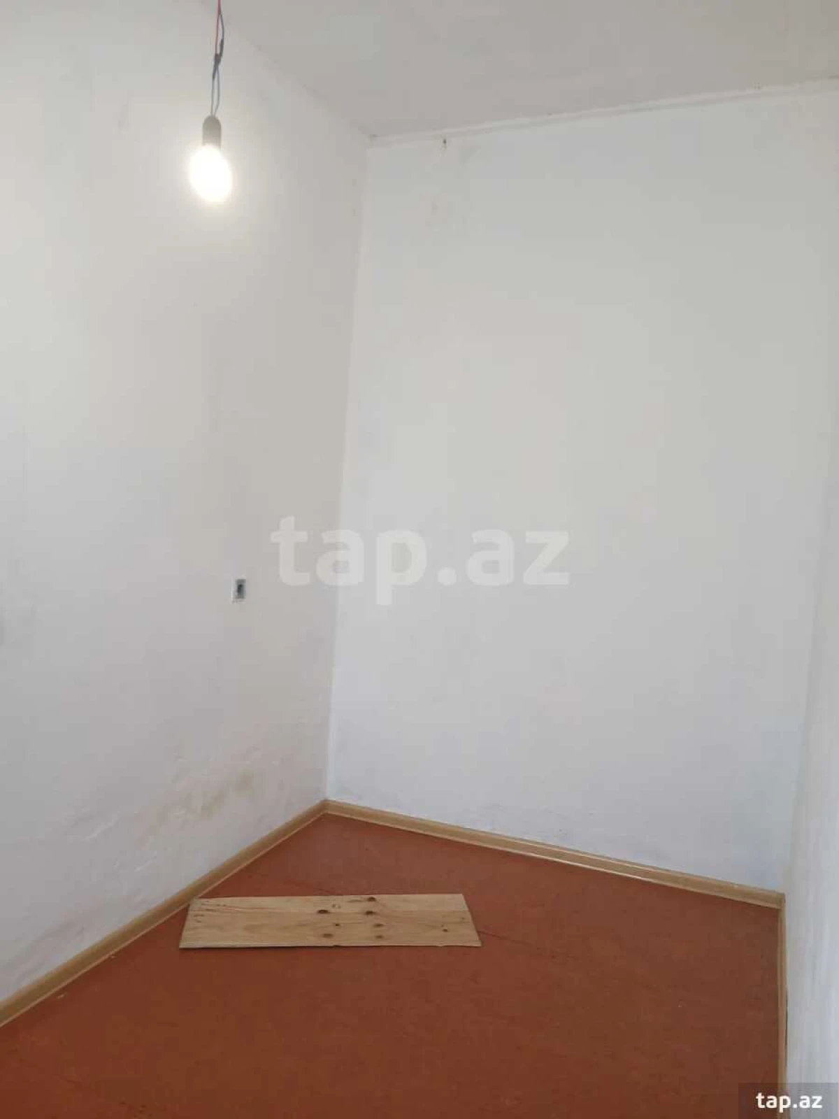 Satılır 2 otaqlı həyət evi