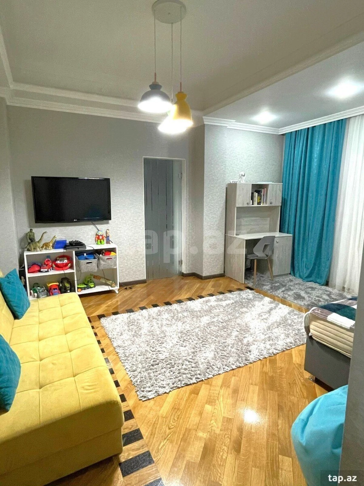 Satılır 4 otaqlı yeni tikili 235 m²