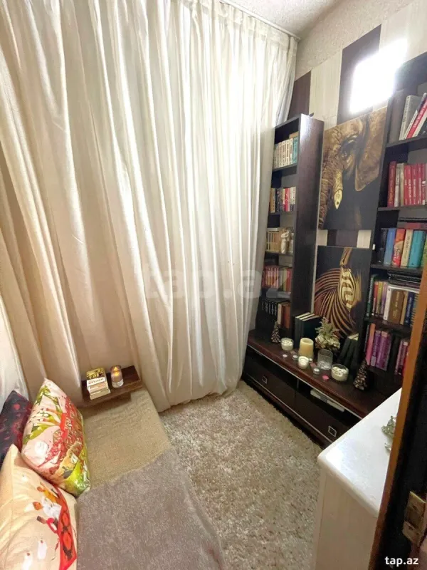 Satılır 4 otaqlı yeni tikili 235 m²