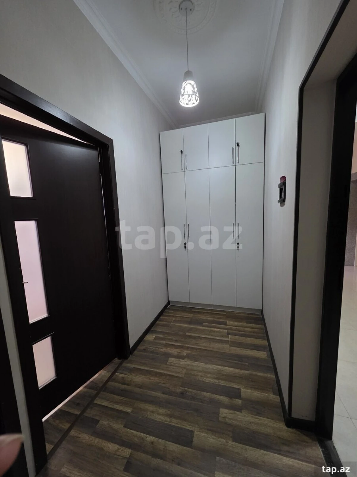 Kirayə verilir 2 otaqlı yeni tikili 56 m²