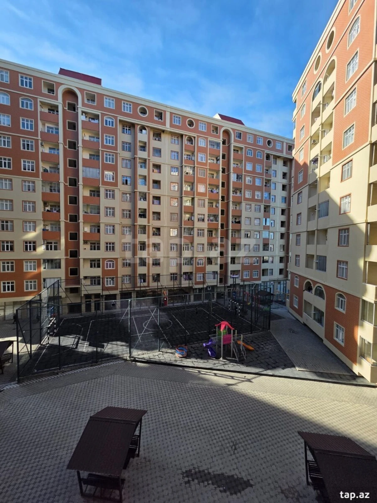 Kirayə verilir 2 otaqlı yeni tikili 56 m²
