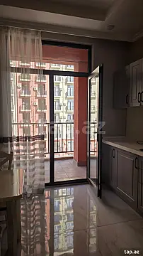 Kirayə verilir 2 otaqlı yeni tikili 90 m²