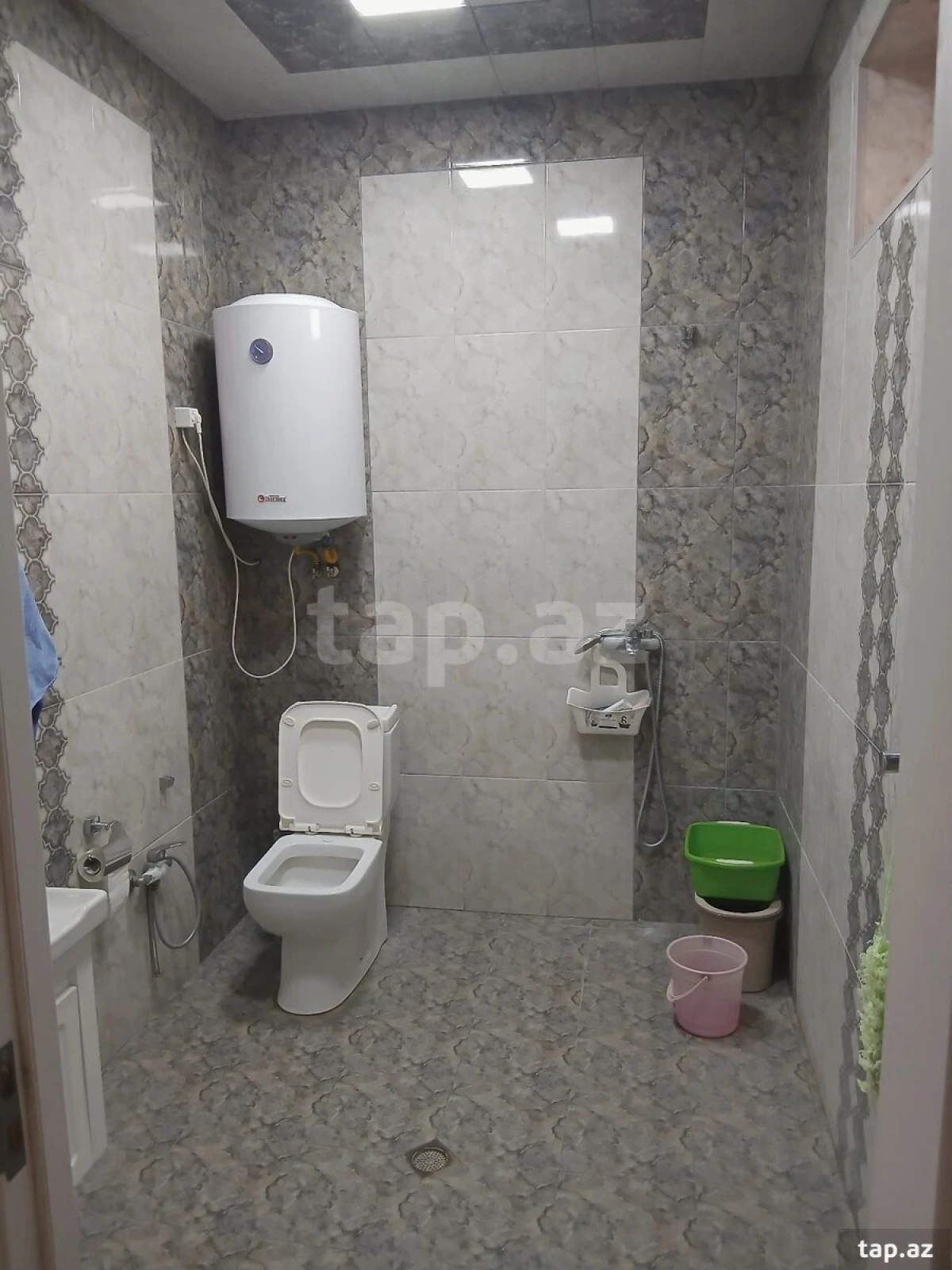 Kirayə verilir 1 otaqlı həyət evi