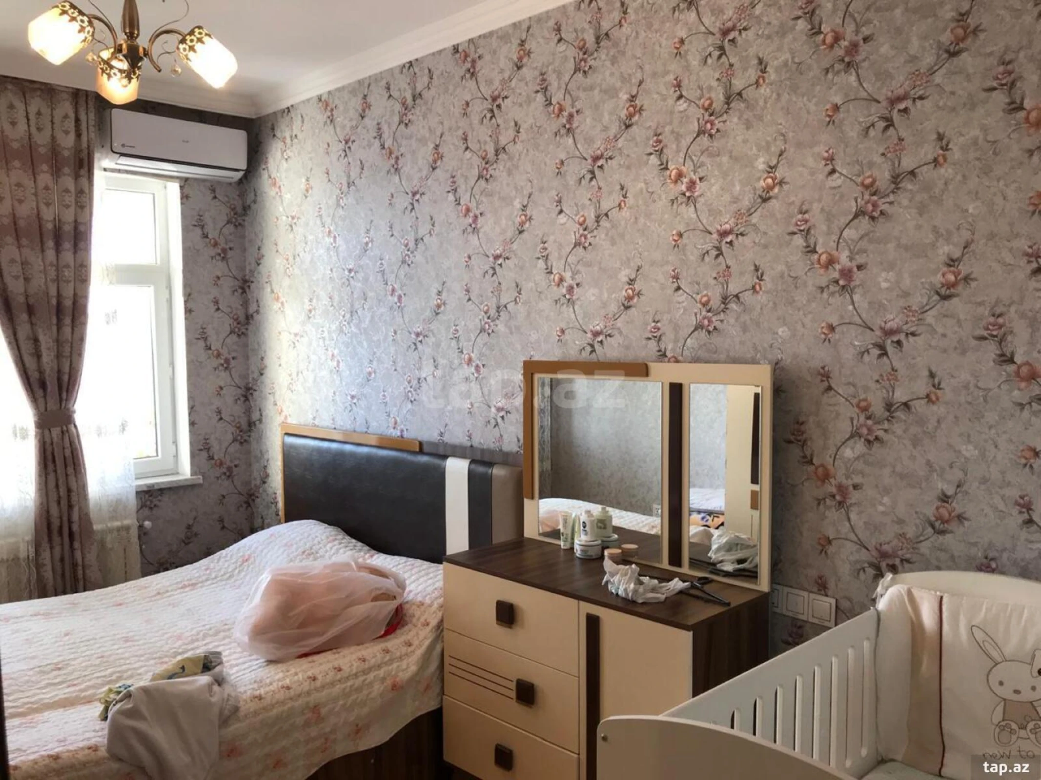 Satılır 2 otaqlı yeni tikili 76 m²