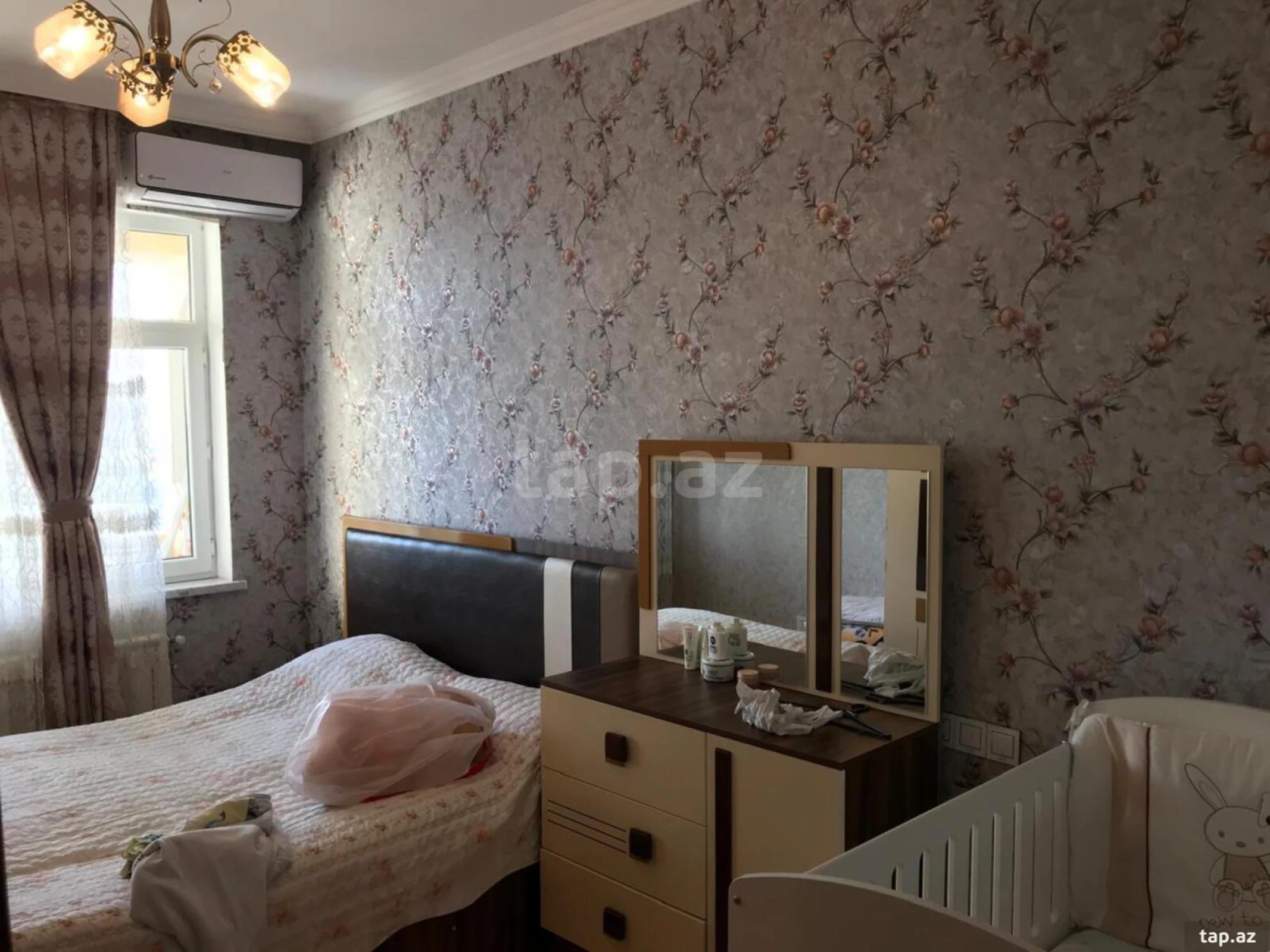 Satılır 2 otaqlı yeni tikili 76 m²