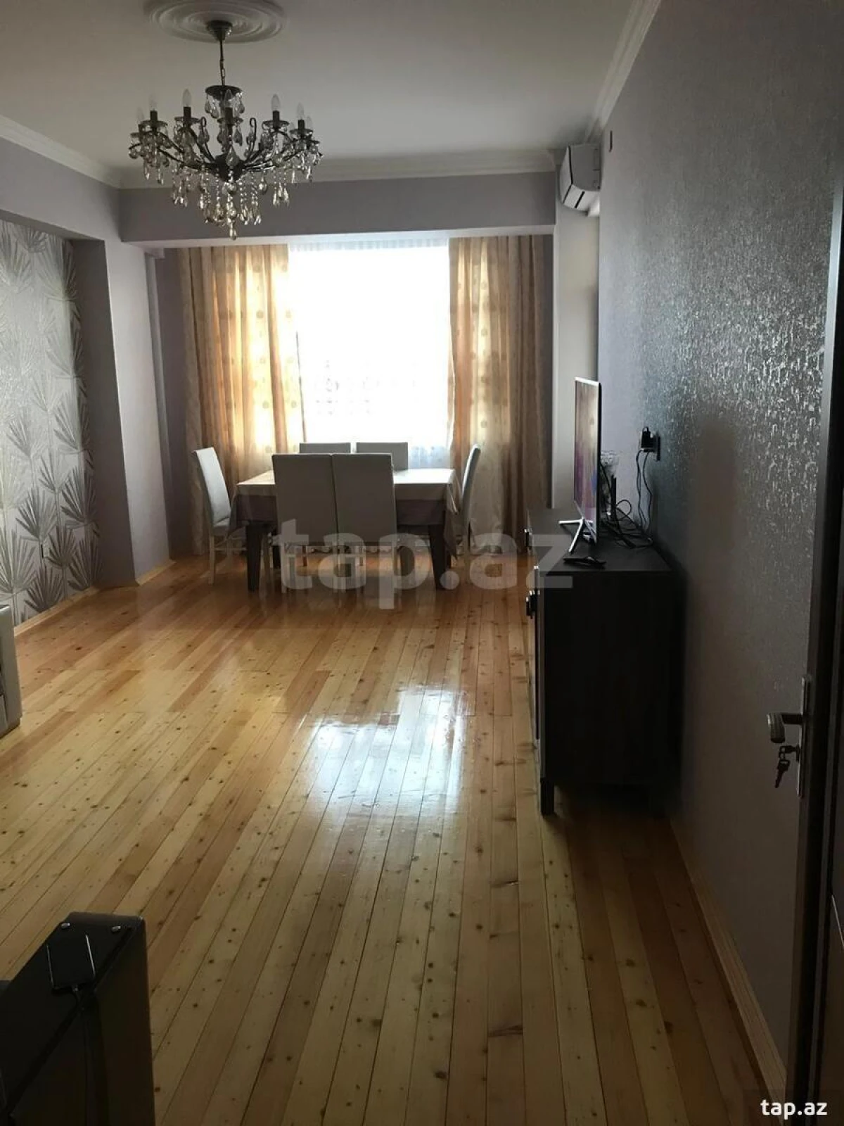 Satılır 2 otaqlı yeni tikili 76 m²