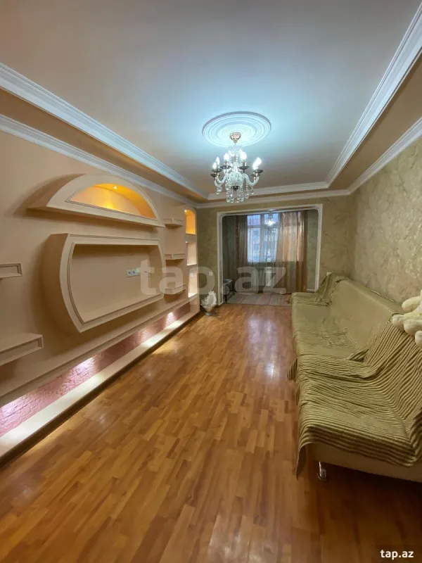 Satılır 3 otaqlı mənzil 72 m²