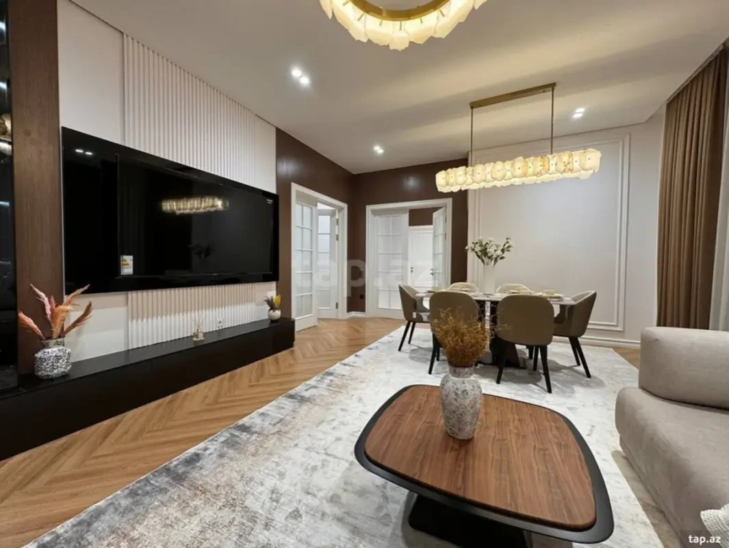 Kirayə verilir 3 otaqlı yeni tikili 140 m²
