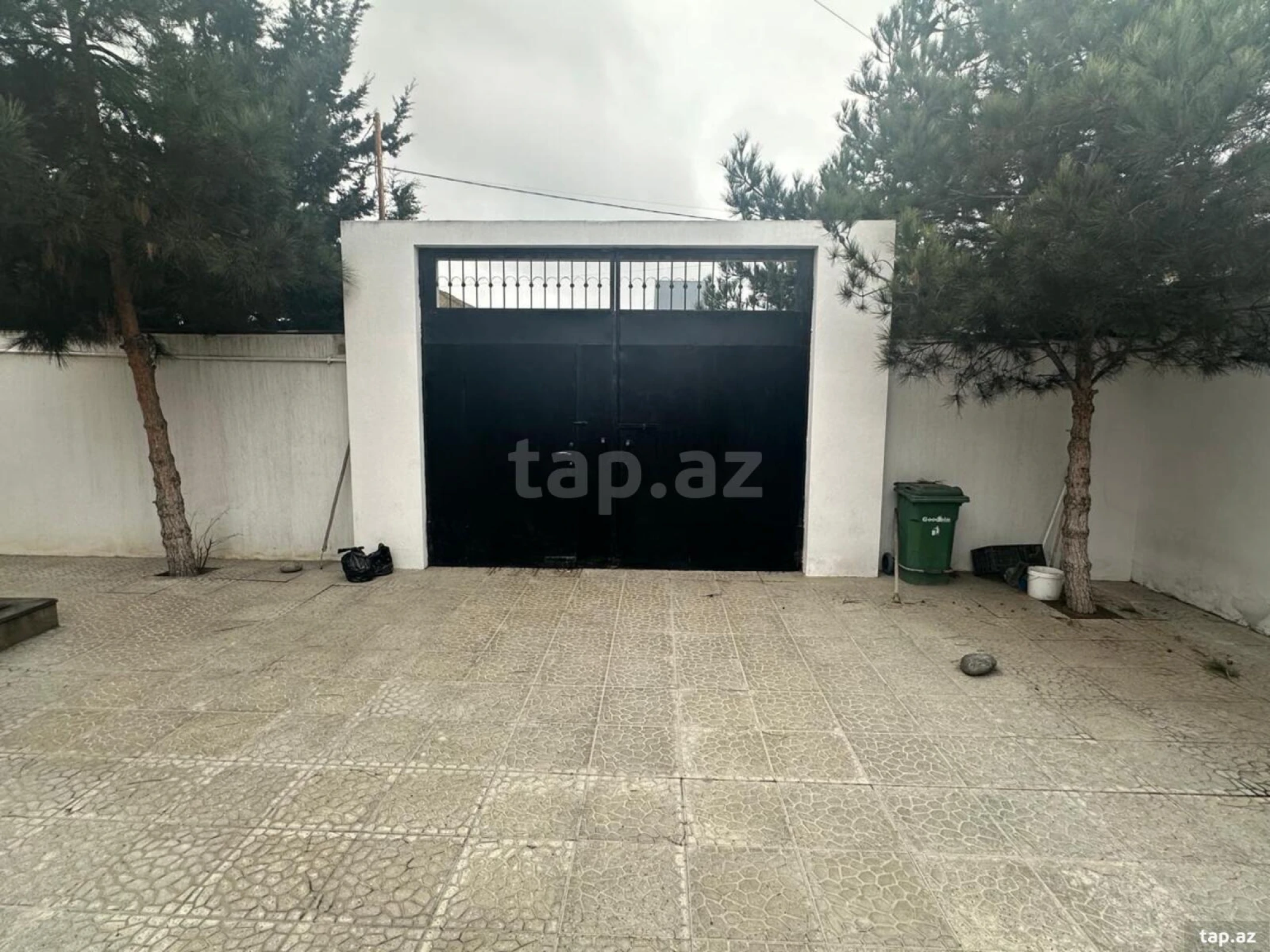 Kirayə verilir 6 otaqlı həyət evi