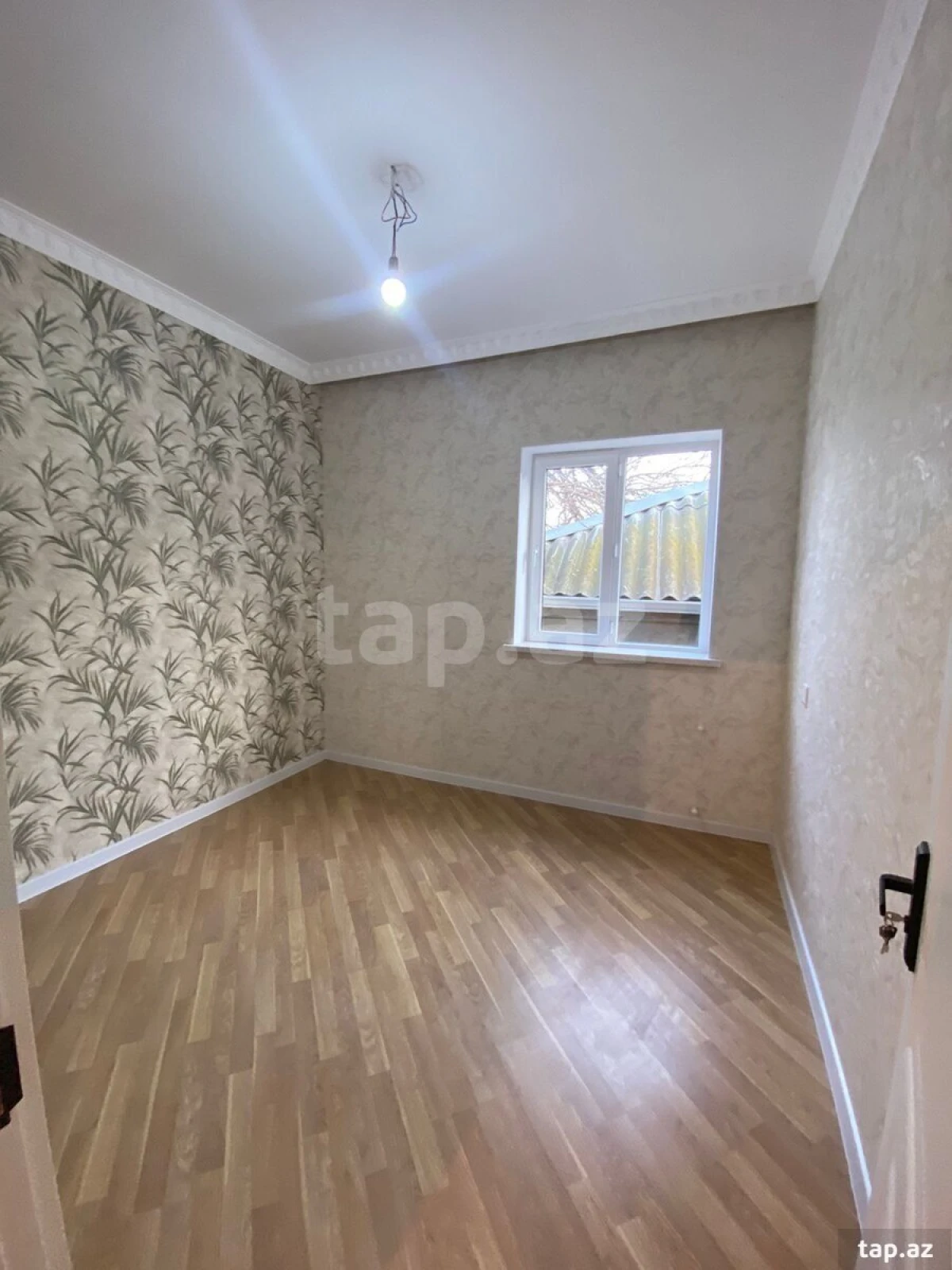 Satılır 4 otaqlı həyət evi 150 m²
