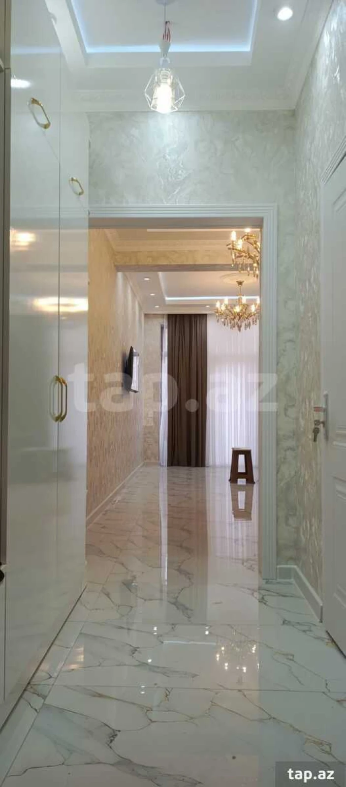 Kirayə verilir 2 otaqlı yeni tikili 55 m²
