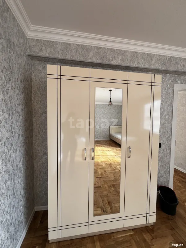 Kirayə verilir 5 otaqlı mənzil 100 m²