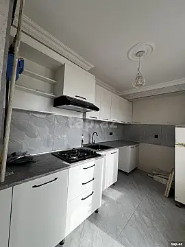Kirayə verilir 5 otaqlı mənzil 100 m²
