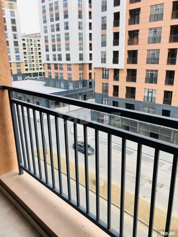 Kirayə verilir 2 otaqlı yeni tikili 75 m²