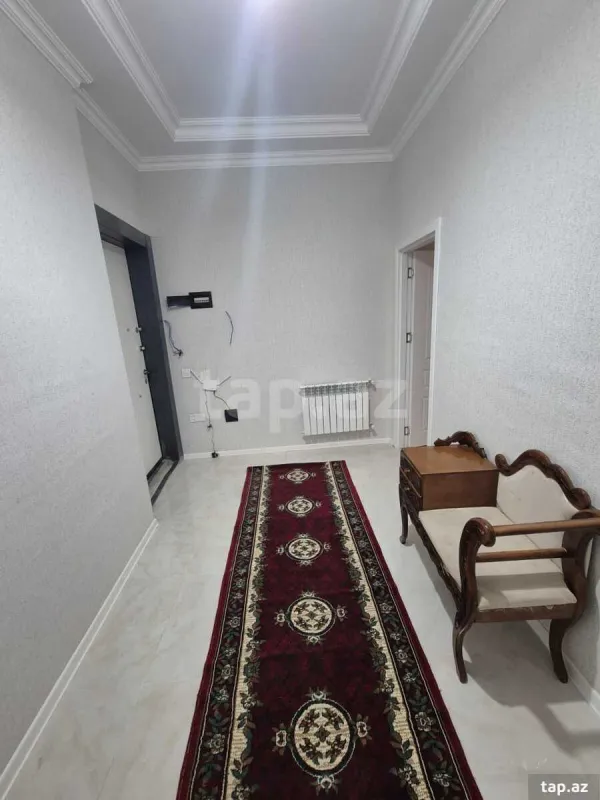 Kirayə verilir 2 otaqlı yeni tikili 75 m²
