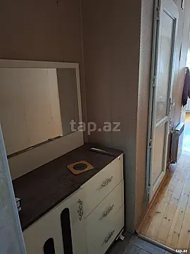 Kirayə verilir 3 otaqlı yeni tikili 130 m²