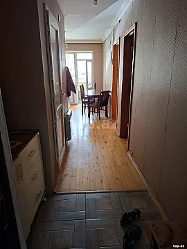 Kirayə verilir 3 otaqlı yeni tikili 130 m²