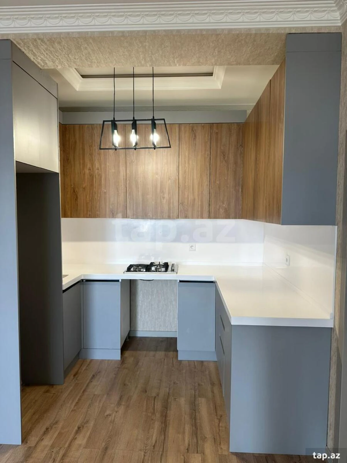 Satılır 3 otaqlı yeni tikili 85 m²