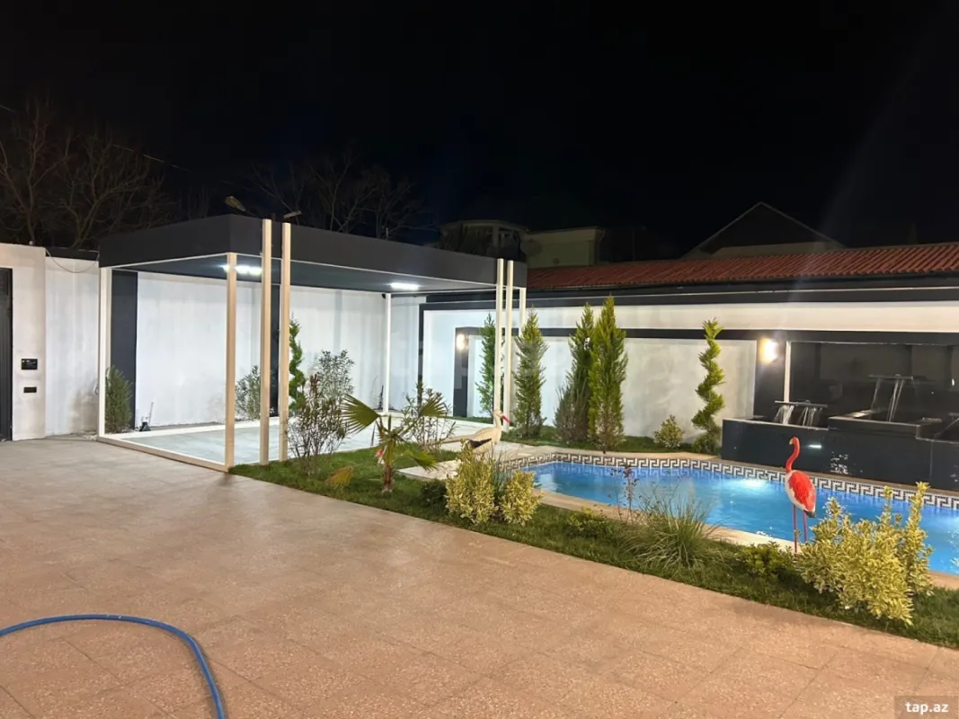 Satılır 5 otaqlı həyət evi