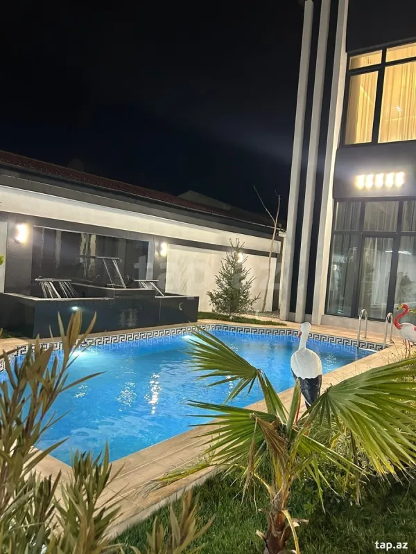 Satılır 5 otaqlı həyət evi