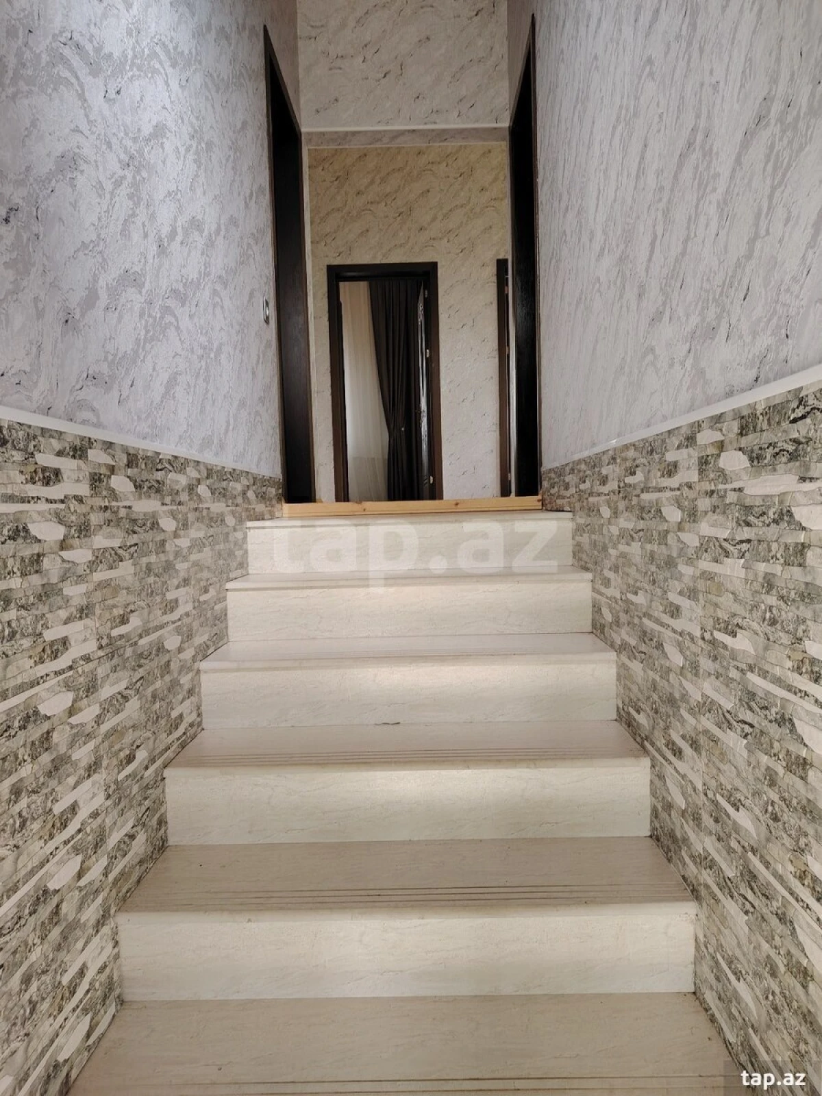 Kirayə verilir 4 otaqlı həyət evi 90 m²