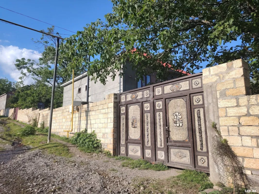 Kirayə verilir 4 otaqlı həyət evi 90 m²