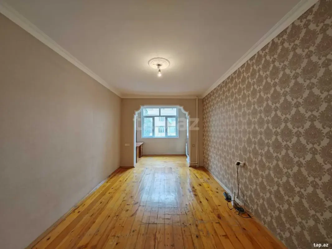 Satılır 2 otaqlı mənzil 60 m²