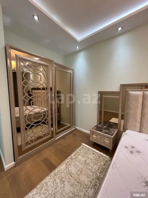 Kirayə verilir 2 otaqlı yeni tikili 96 m²