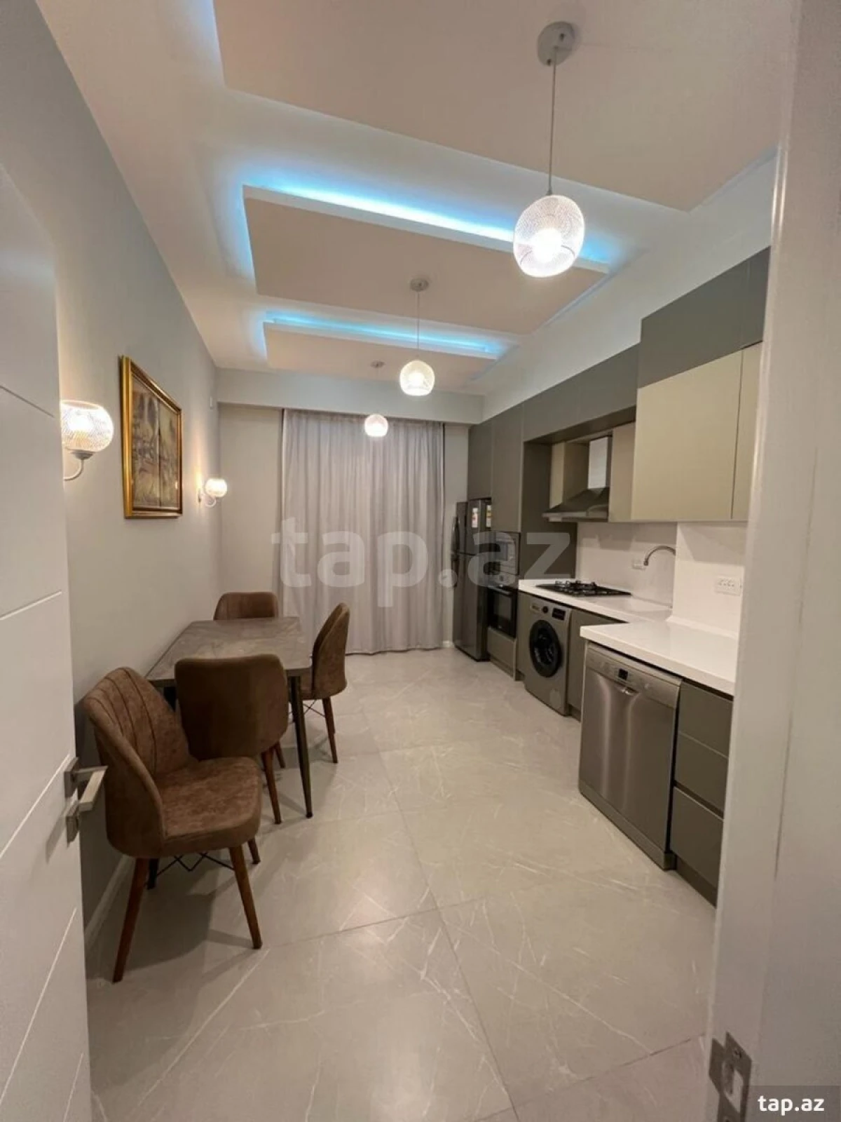 Kirayə verilir 2 otaqlı yeni tikili 96 m²