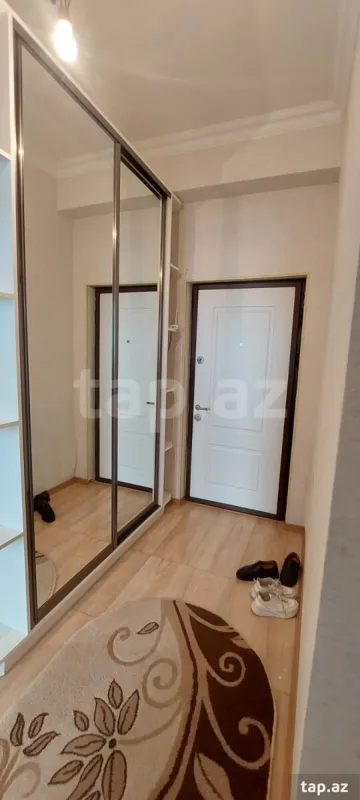 Kirayə verilir 2 otaqlı yeni tikili 62 m²