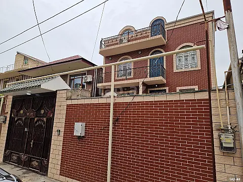 Kirayə verilir 6 otaqlı həyət evi 300 m²