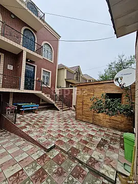 Kirayə verilir 6 otaqlı həyət evi 300 m²