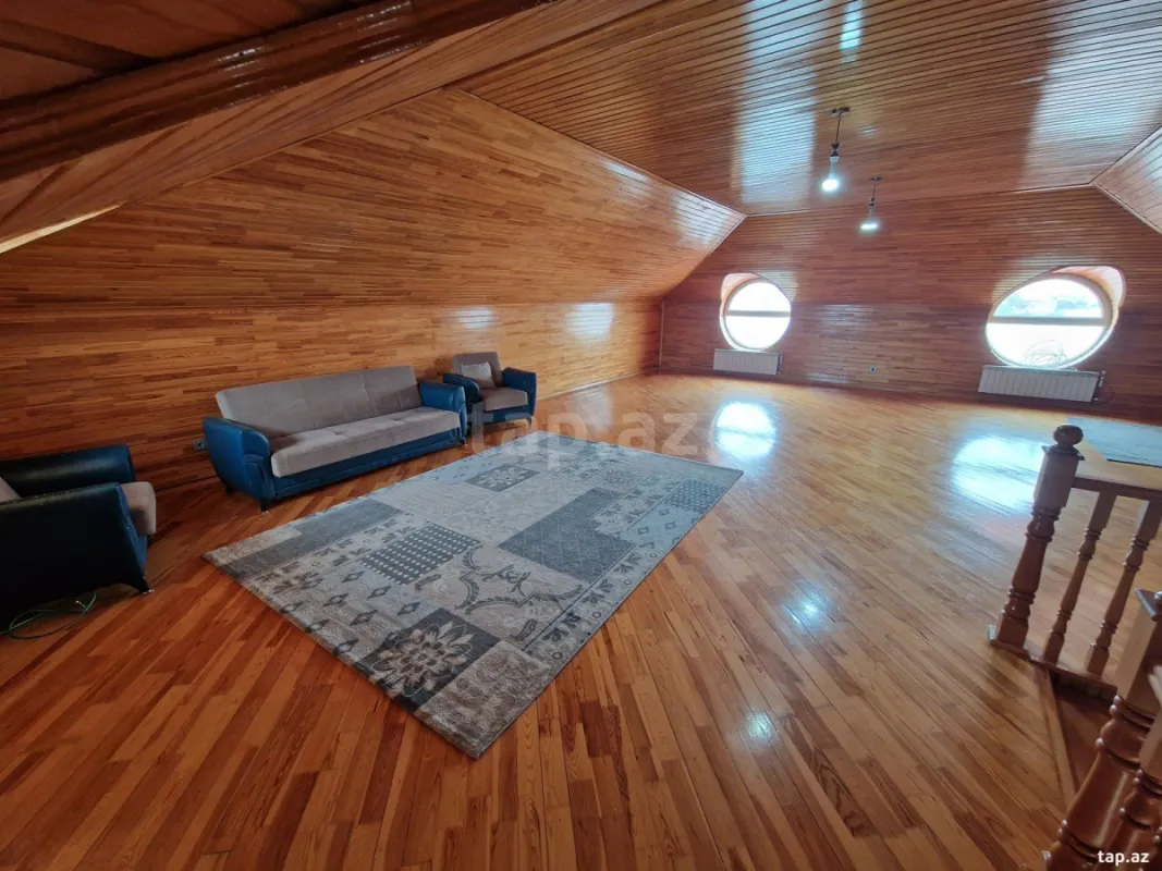 Kirayə verilir 6 otaqlı həyət evi 300 m²