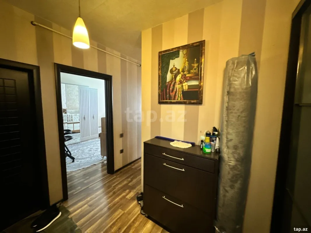 Satılır 2 otaqlı mənzil 55 m²