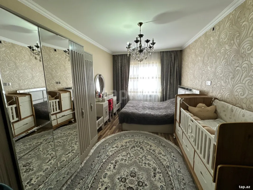 Satılır 2 otaqlı mənzil 55 m²
