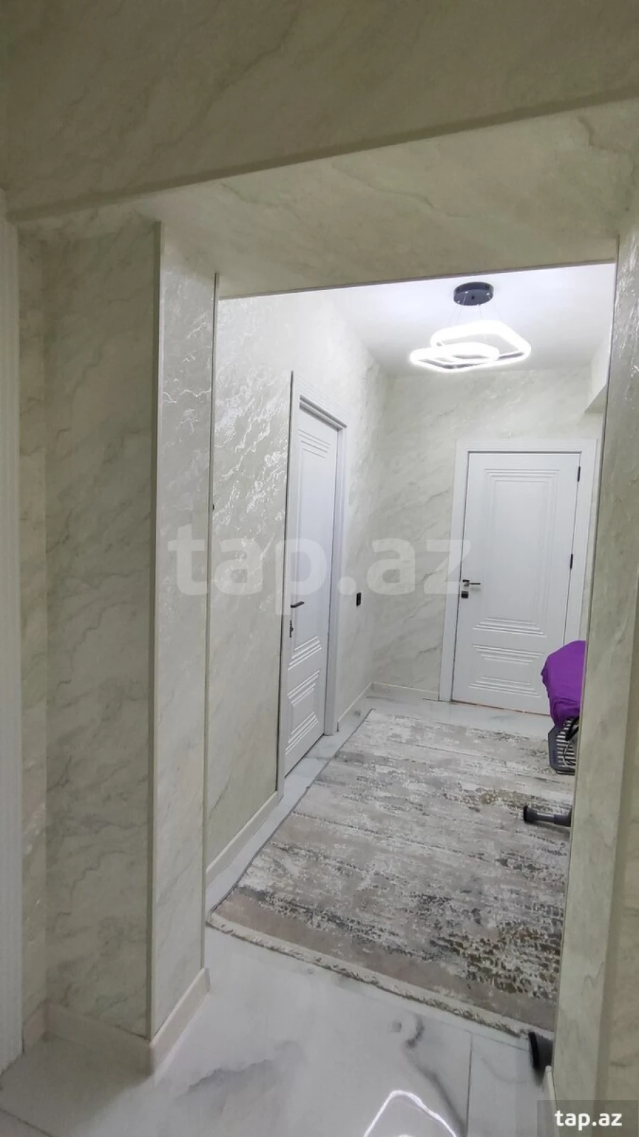 Satılır 3 otaqlı yeni tikili 82 m²