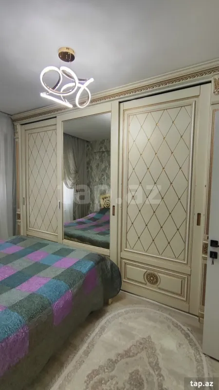 Satılır 3 otaqlı yeni tikili 82 m²