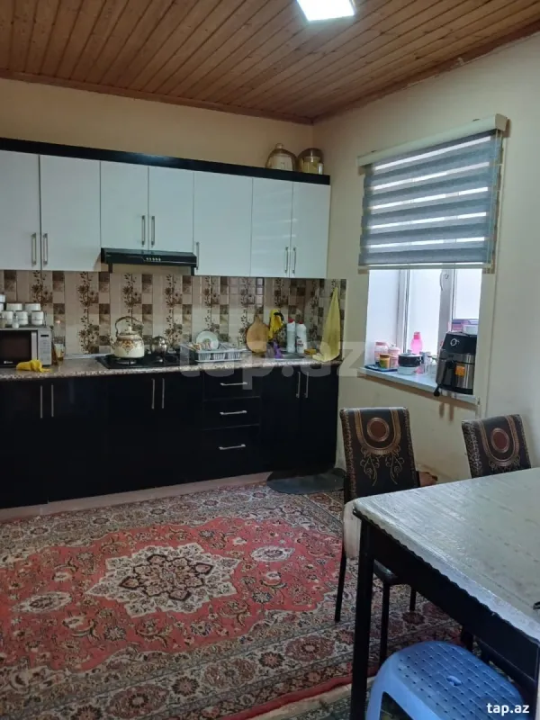Satılır 3 otaqlı həyət evi