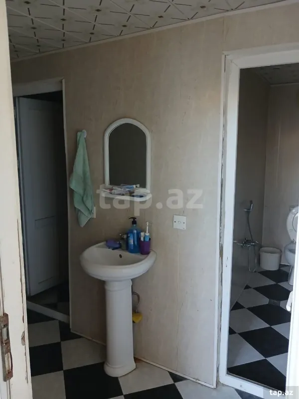 Satılır 3 otaqlı həyət evi