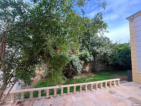 Satılır 4 otaqlı həyət evi