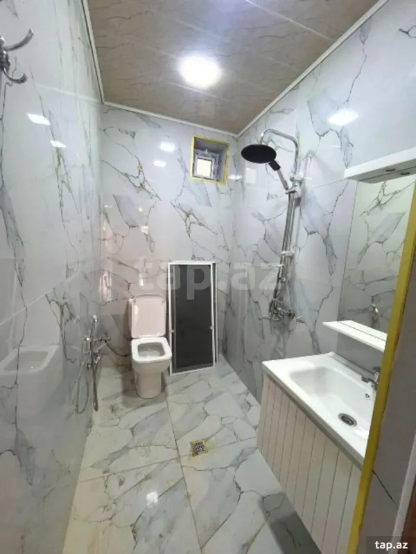 Satılır 4 otaqlı həyət evi