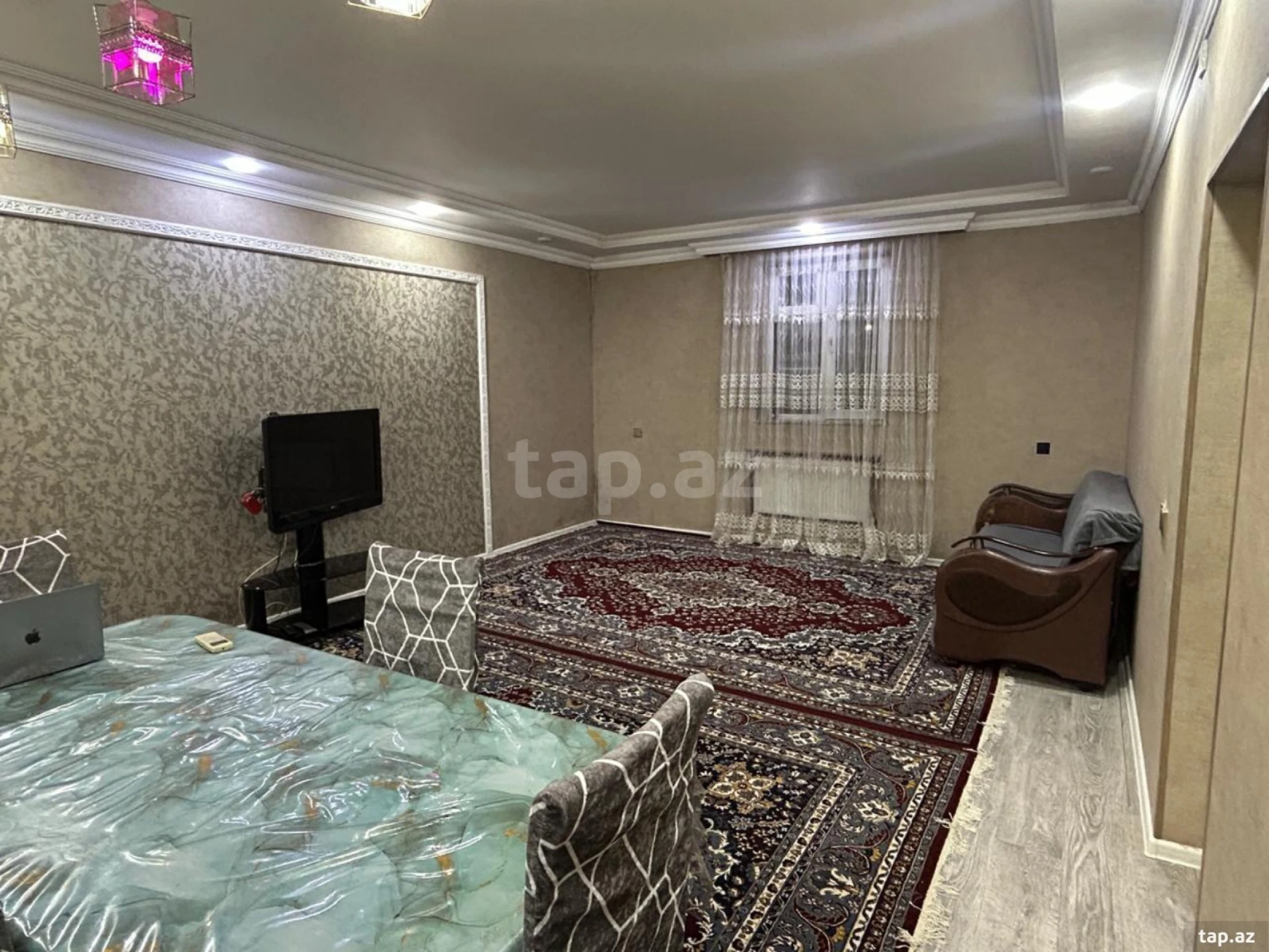 Kirayə verilir 4 otaqlı həyət evi