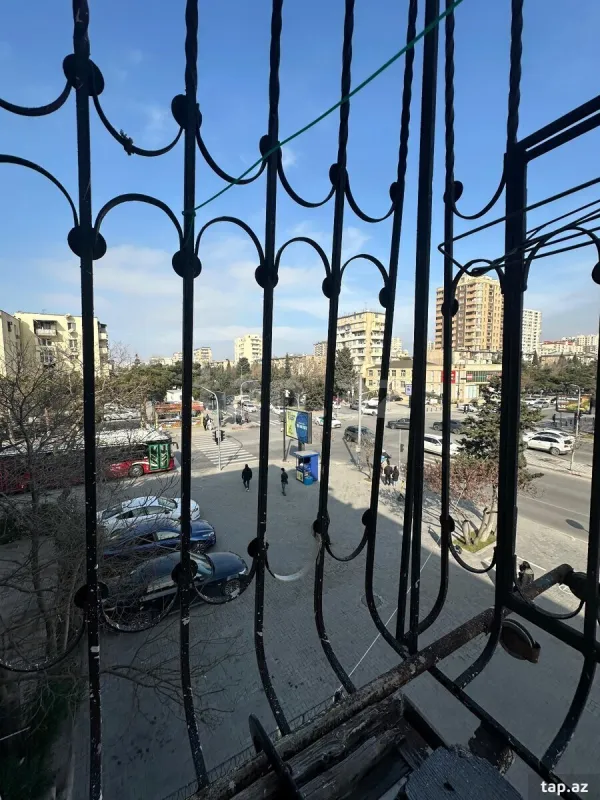 Kirayə verilir 2 otaqlı mənzil 50 m²