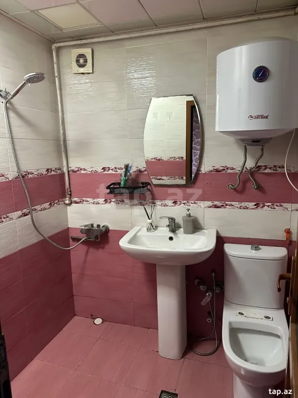 Kirayə verilir 2 otaqlı mənzil 50 m²