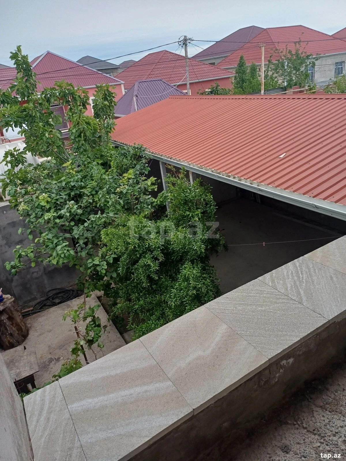 Satılır 2 otaqlı həyət evi