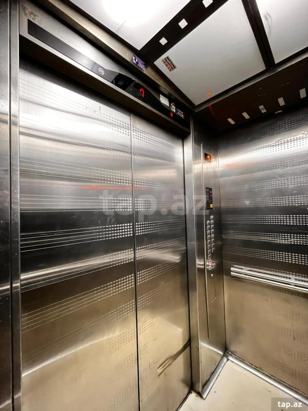 Satılır 3 otaqlı yeni tikili 78 m²