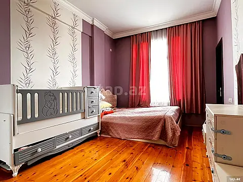 Satılır 3 otaqlı yeni tikili 78 m²