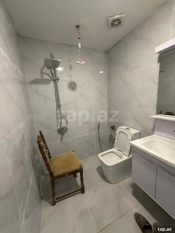 Kirayə verilir 2 otaqlı mənzil 55 m²